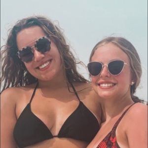 Meet your Posher, Madison